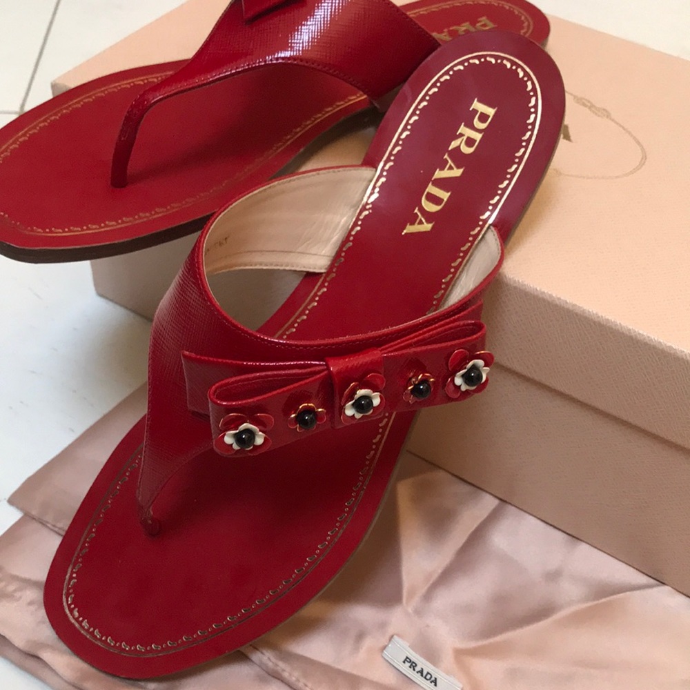Prada red sandals size 39 (video)